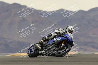 media/Jan-14-2023-SoCal Trackdays (Sat) [[497694156f]]/Turn 9 Set 2 (1130am)/